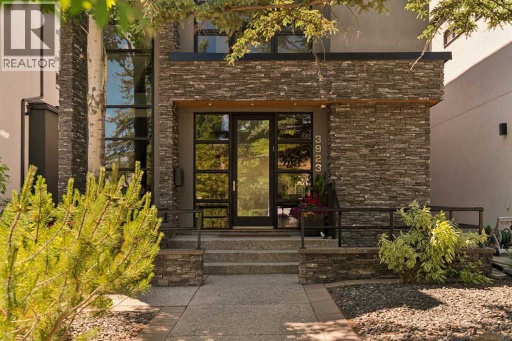 3923 15A Street property photo