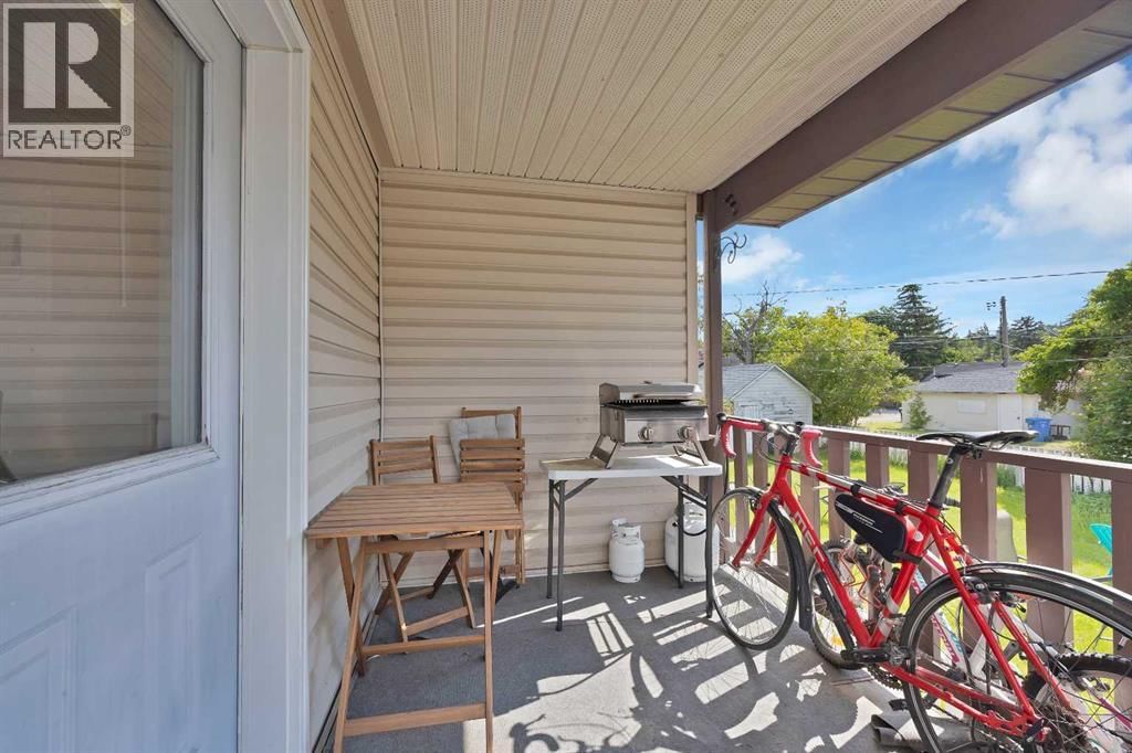 1727 12 Avenue property photo