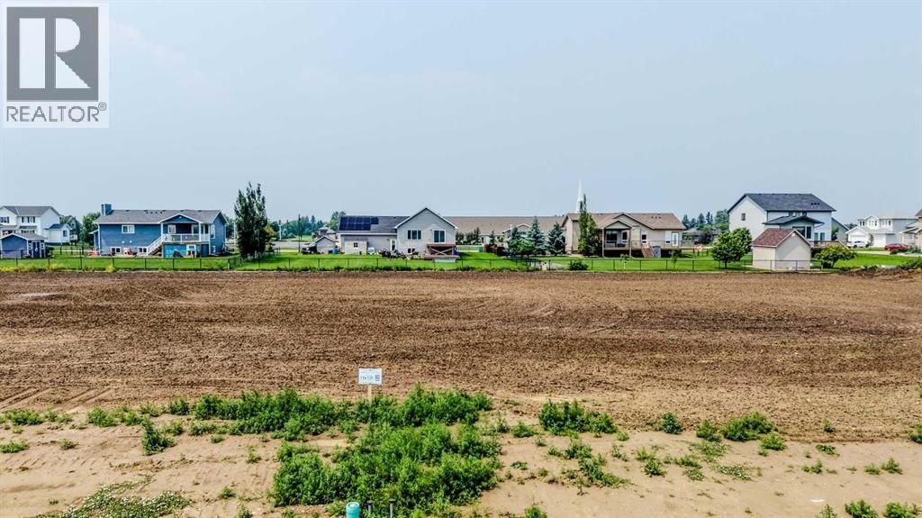 40 Stonybrook Lane, Raymond, Alberta T0K 2S0