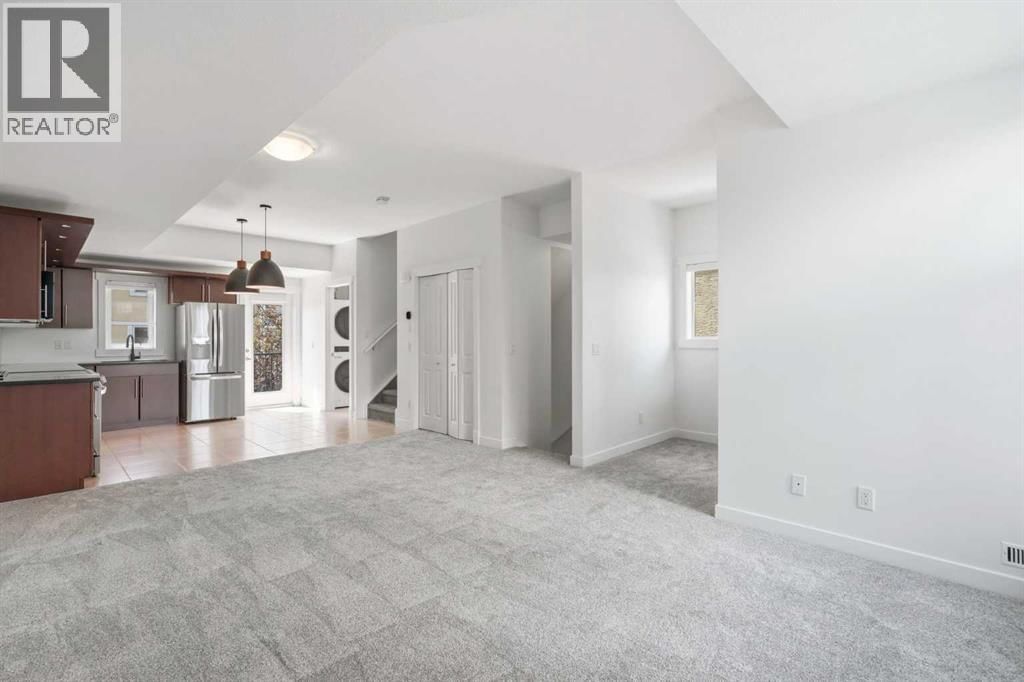 122 west springs Road property photo
