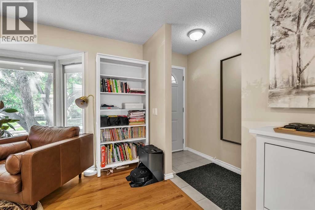 474 78 Avenue property photo