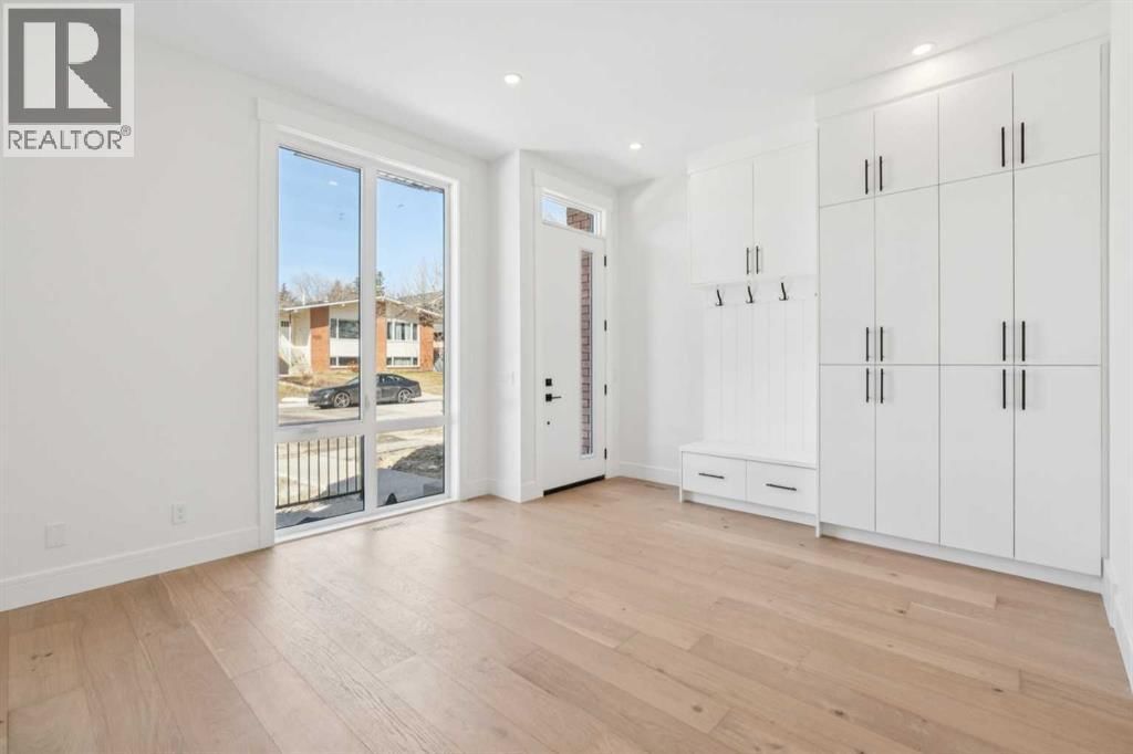 4216 16 Street property photo