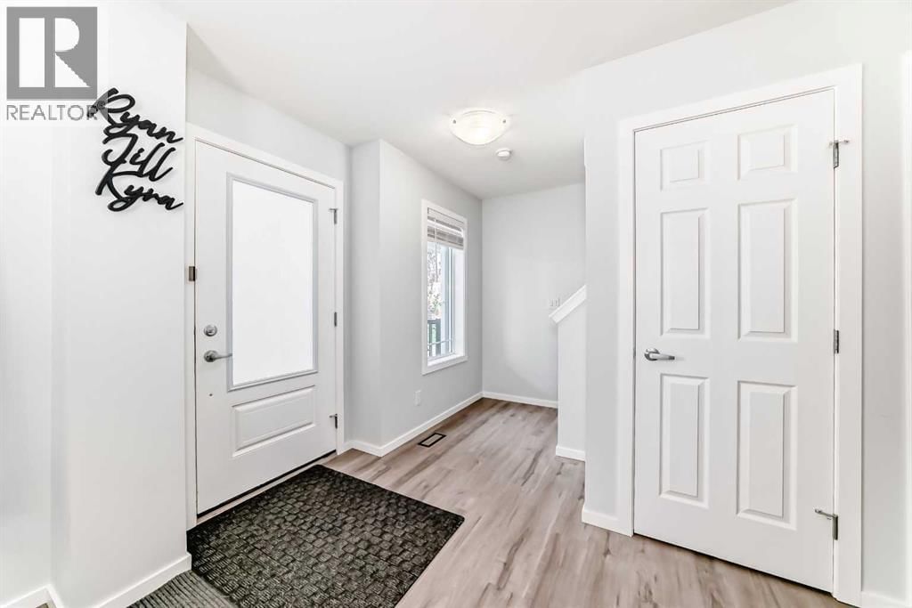 181 Yorkville Boulevard property photo