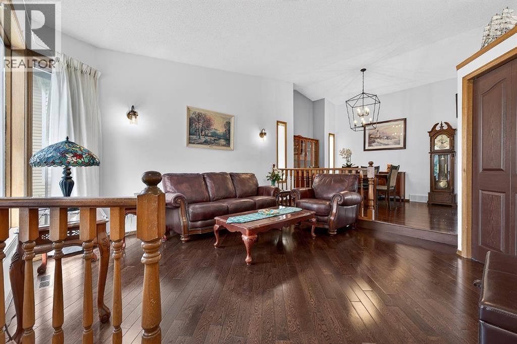 70 Pasadena Gardens property photo