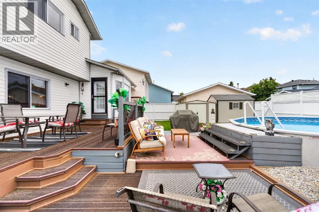 70 Pasadena Gardens property photo