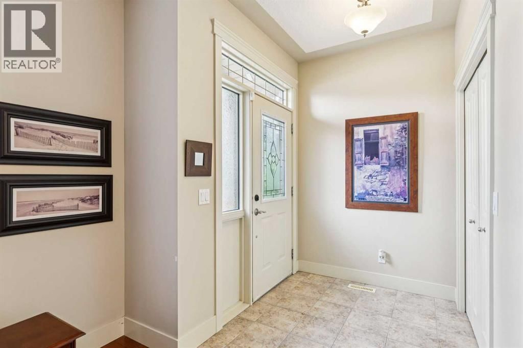 446 18 Avenue property photo