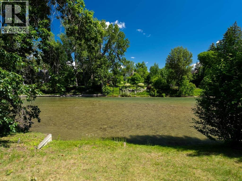 640 Riverdale Avenue property photo