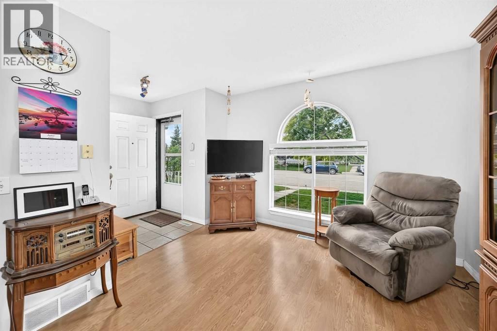 57 San Diego Way property photo