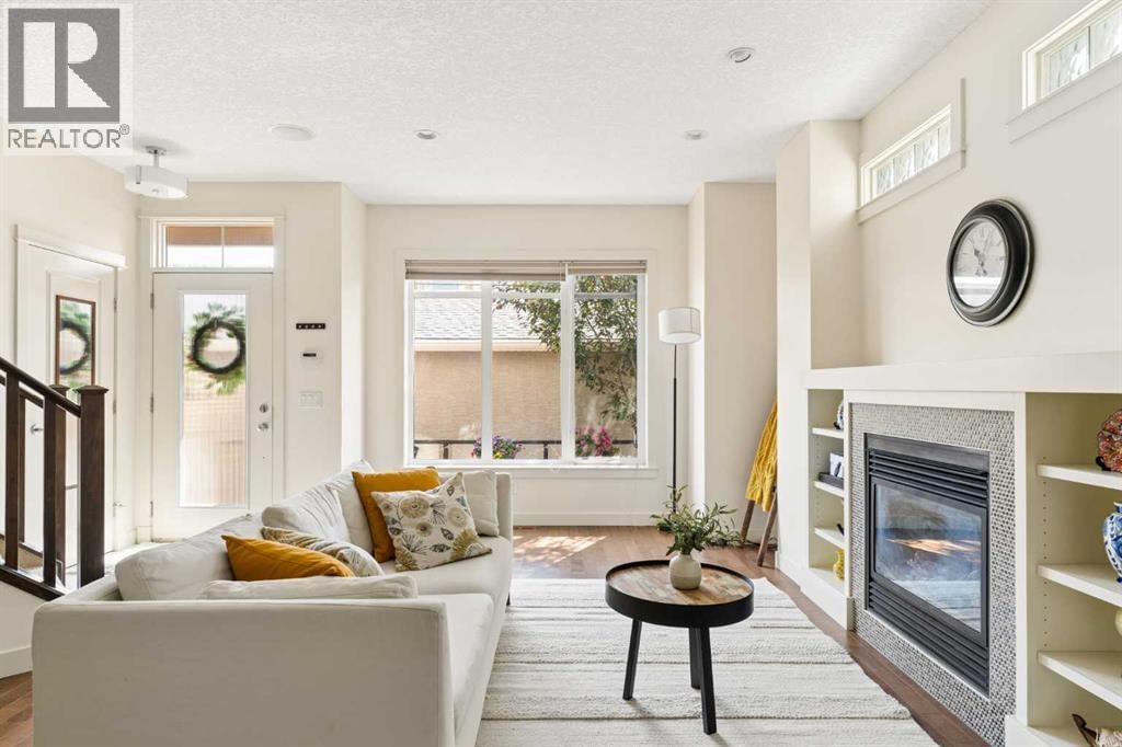 1932 35 Street property photo