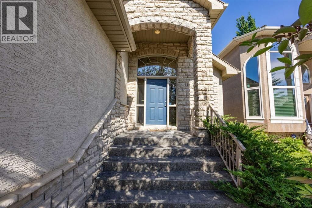 93 Coach Court property photo