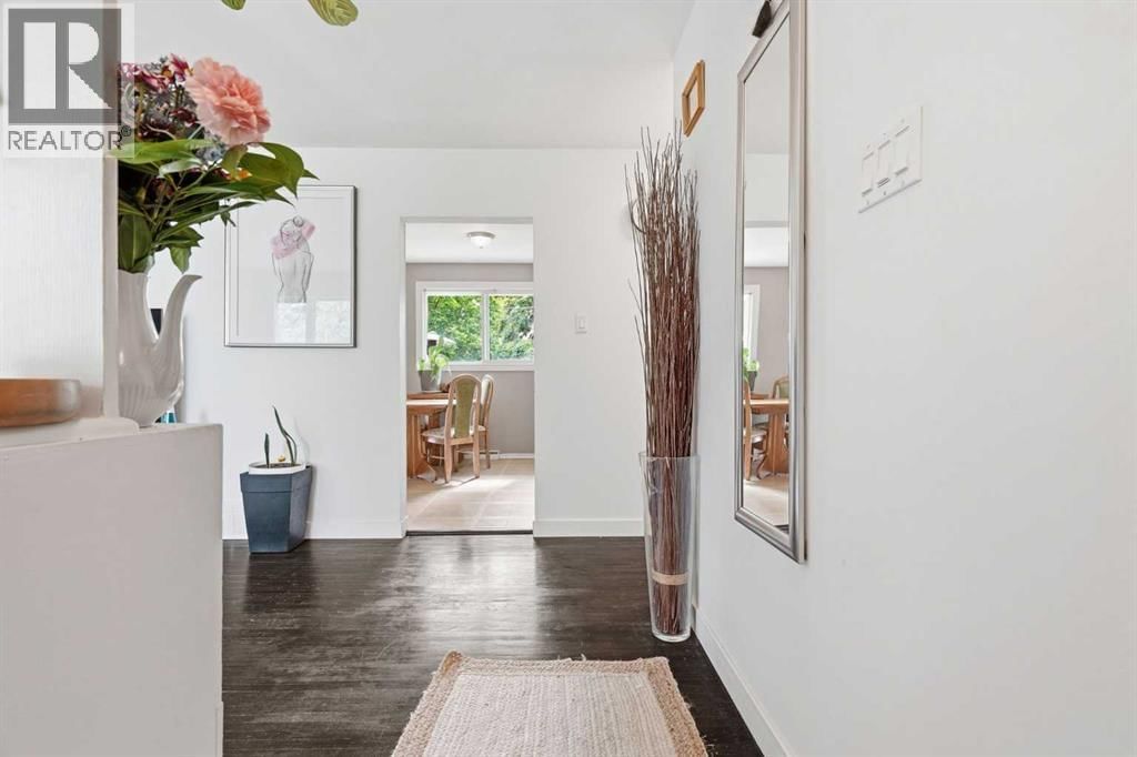 3732 45 Street property photo