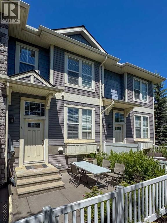 5 Auburn Bay Common property photo