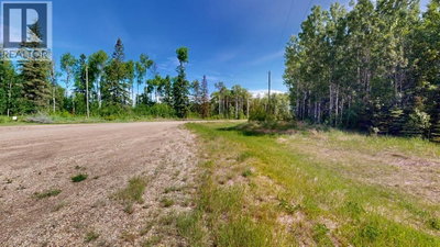 110 Elk Ridge Estates | Rural Woodlands County Alberta | Slide Image Three