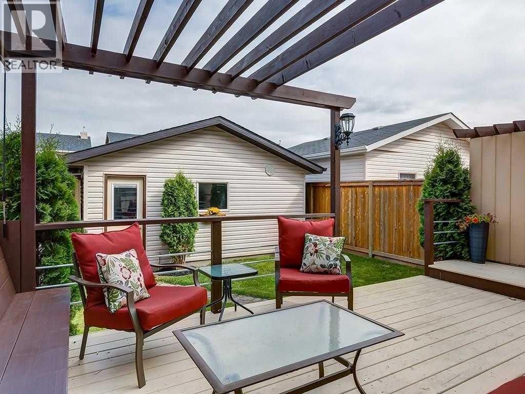 50 Bridlecrest Gardens property photo