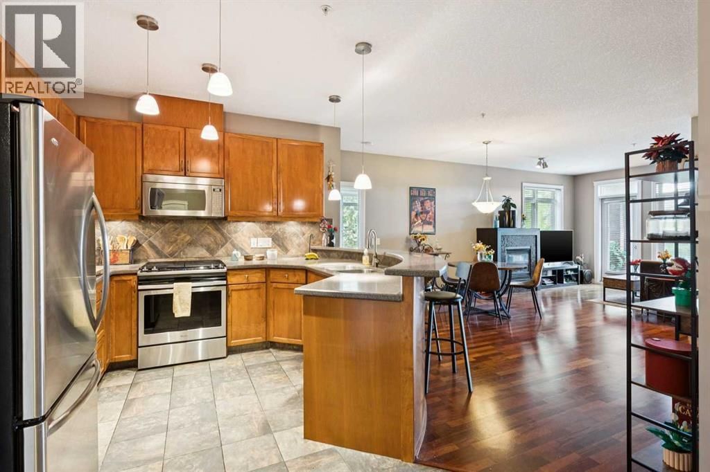 10 Hemlock Crescent property photo