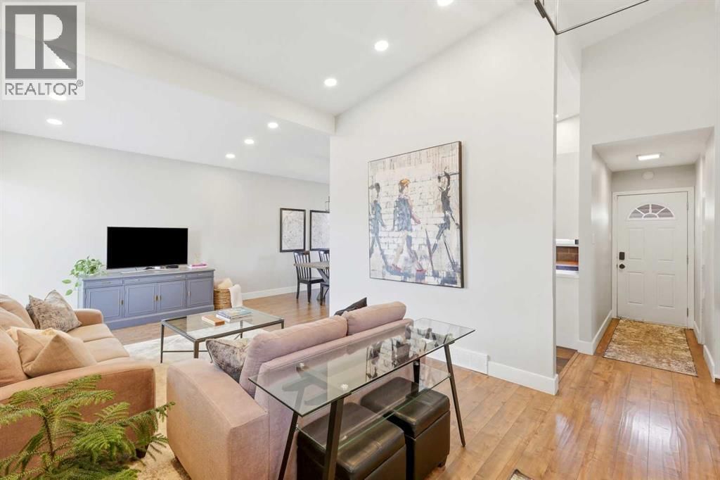 2516 63 Avenue property photo