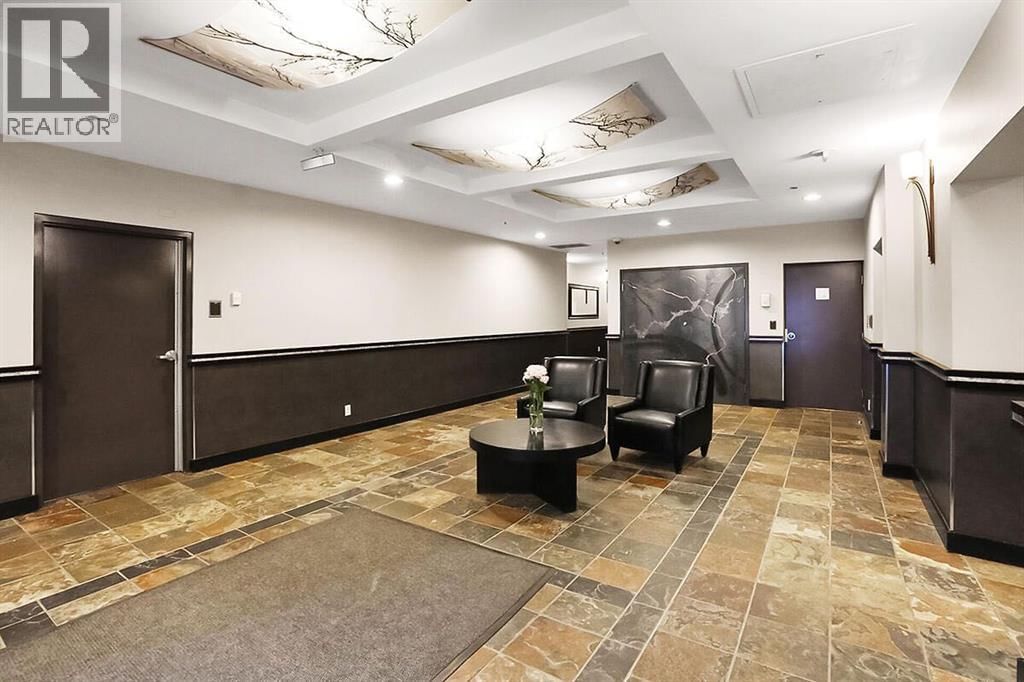 650 10 Street property photo
