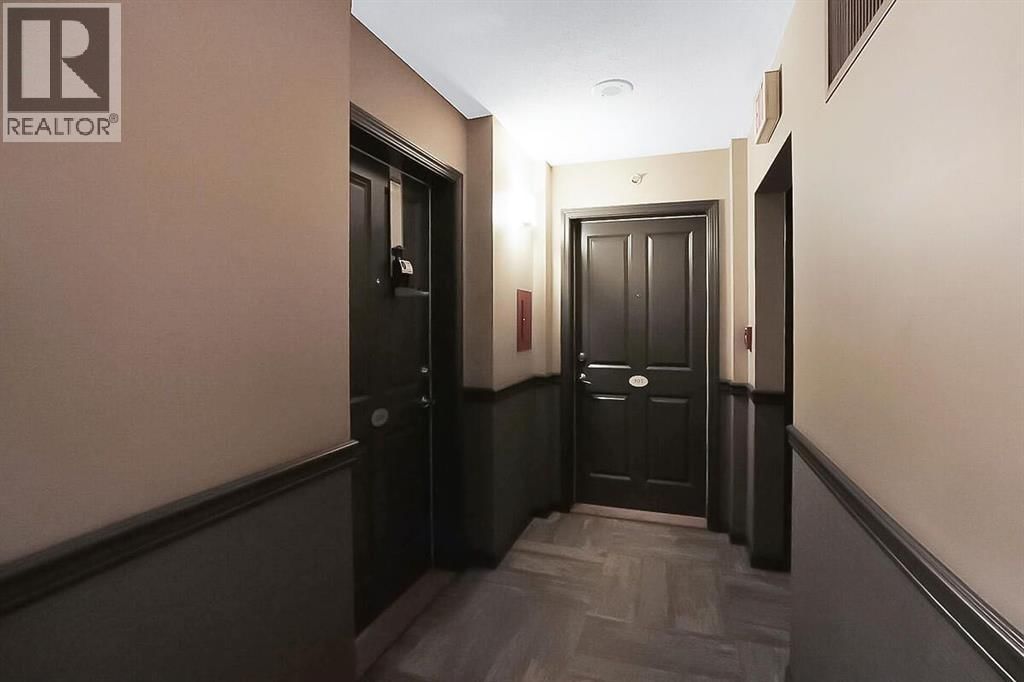 650 10 Street property photo
