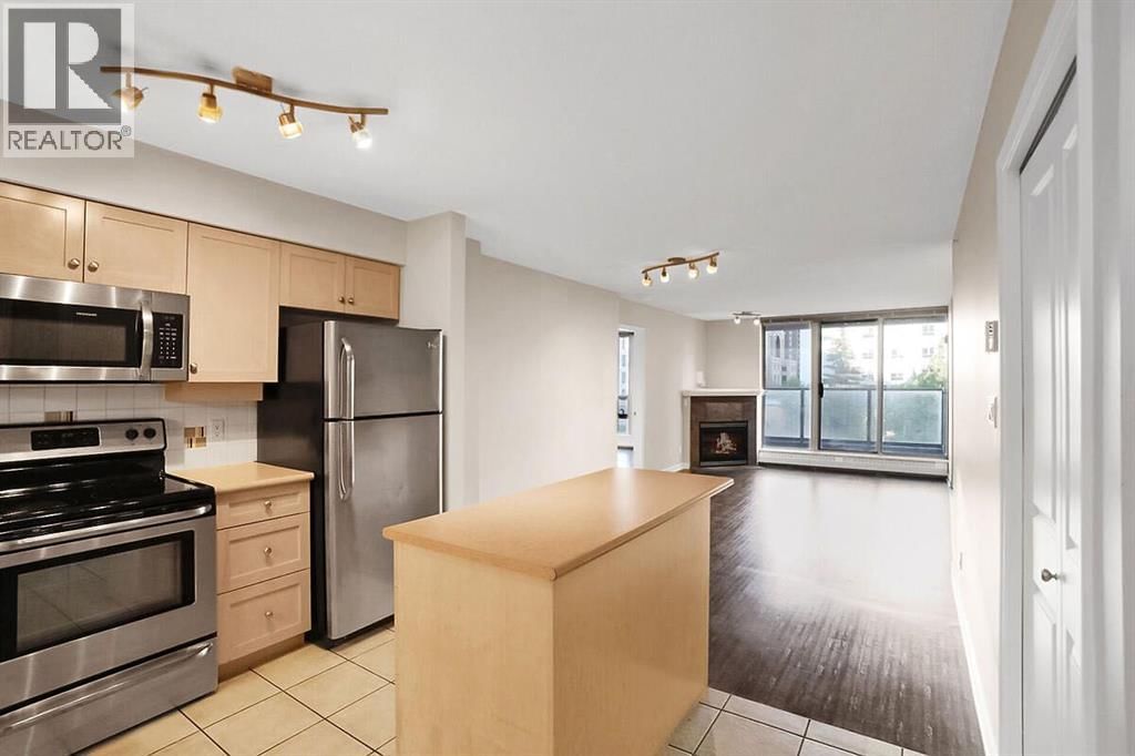 650 10 Street property photo