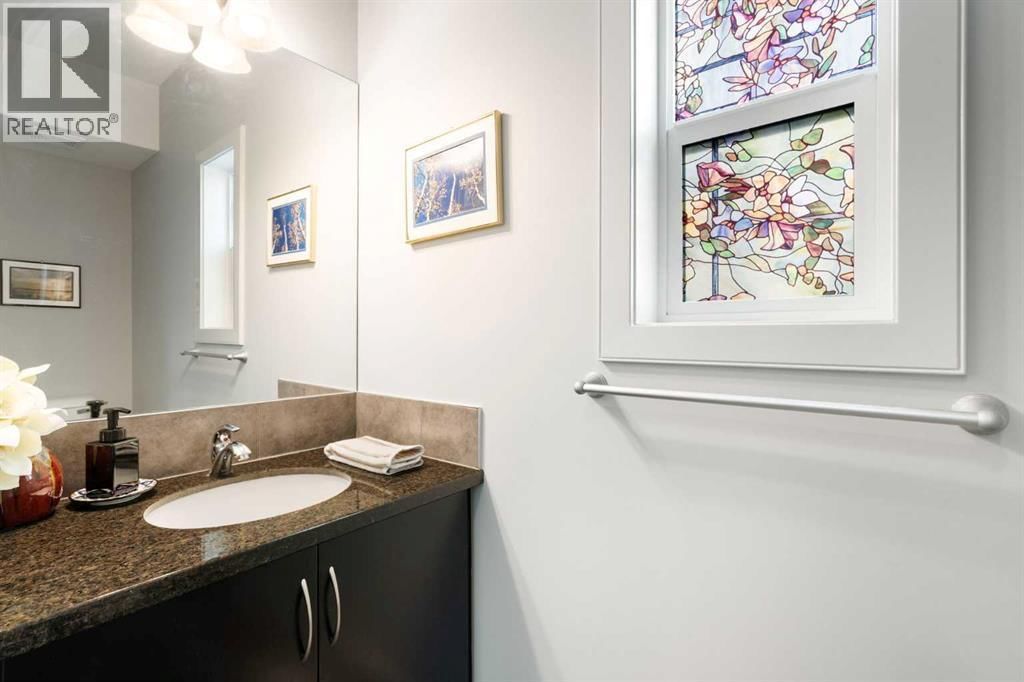 70 Everwoods Park property photo