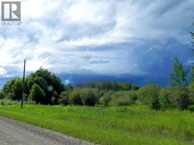  Range Road | Rural Ponoka County Alberta | Slide Image Three