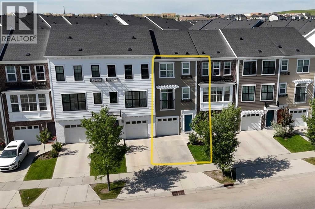 575 Sherwood Boulevard property photo