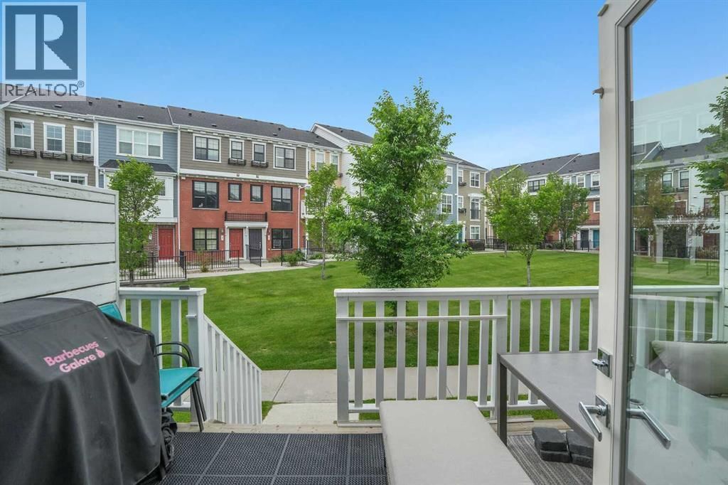 575 Sherwood Boulevard property photo
