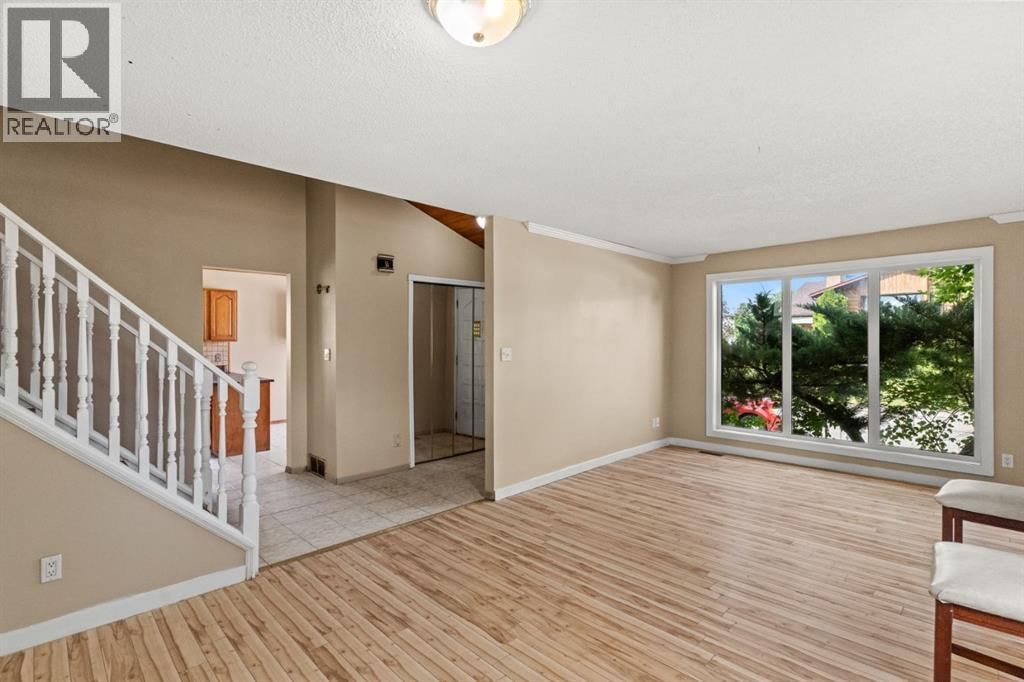72 Templeson Way property photo