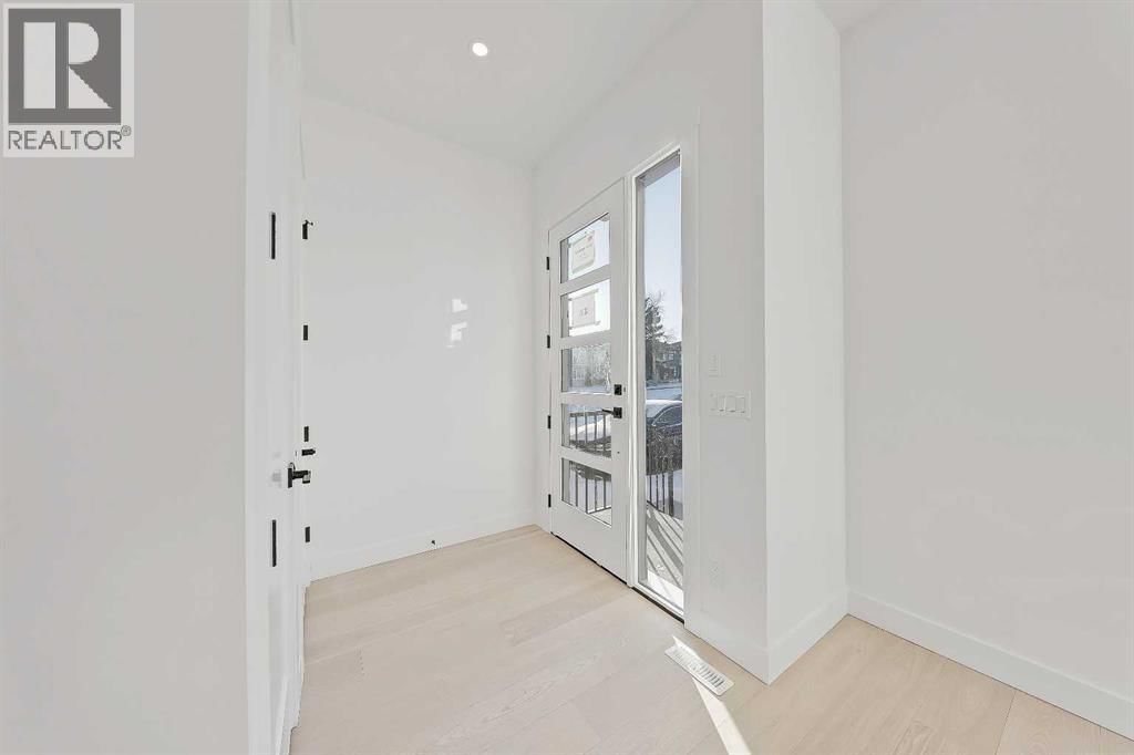 3538 43 Street property photo