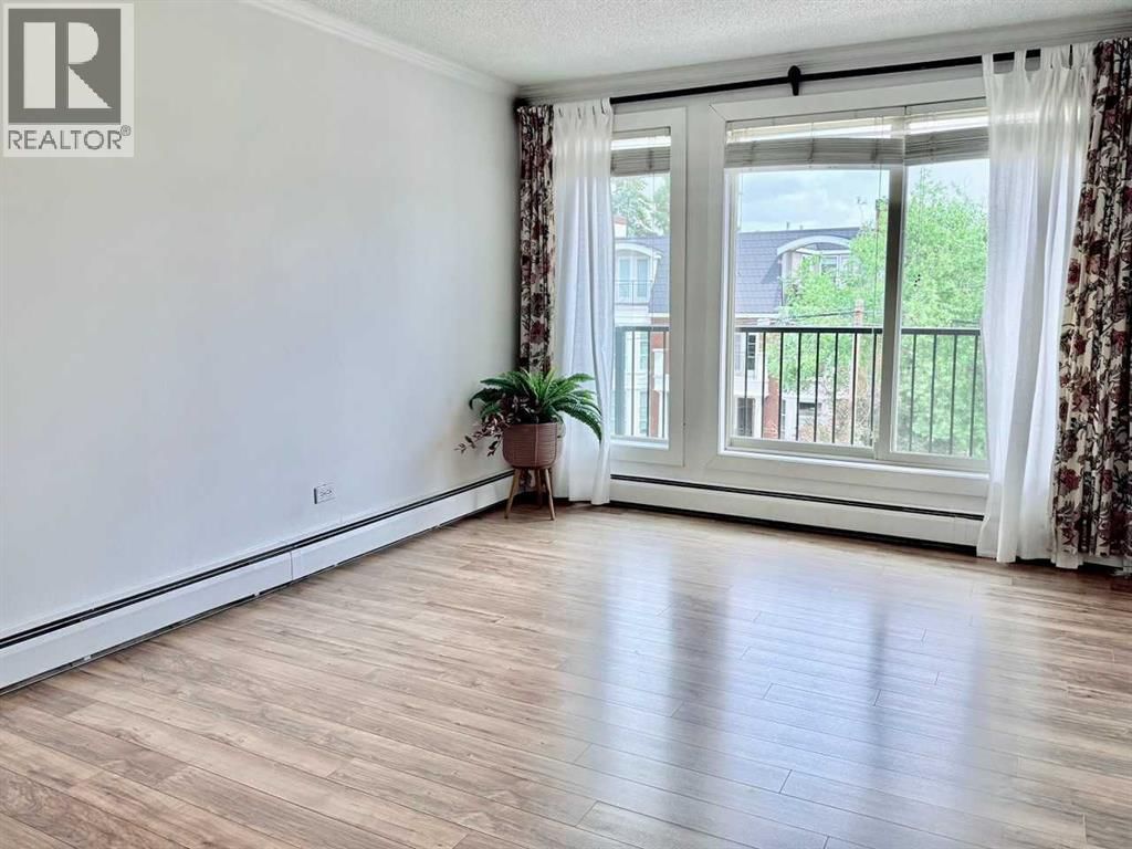 808 Royal Avenue property photo