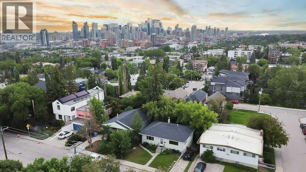 2216 19 Street property photo