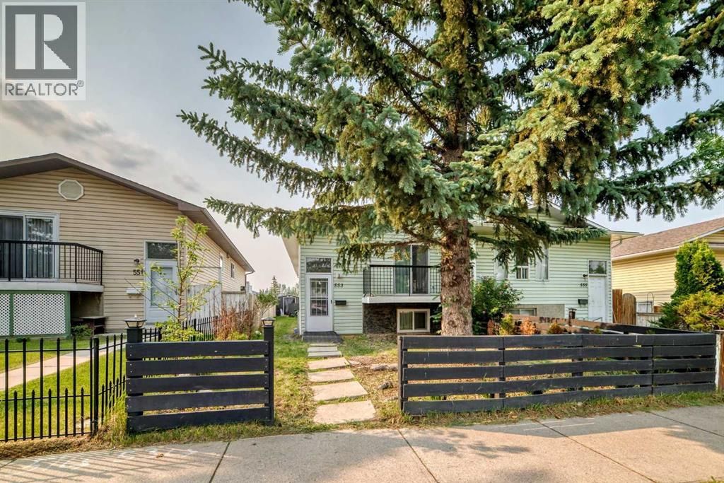 553 Macewan Drive
