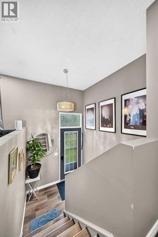 553 Macewan Drive property photo