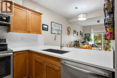 720 Willowbrook Road Northwest | Airdrie Alberta | Slide Image Six