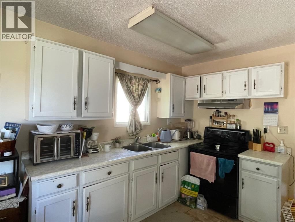 112 Huntstrom Drive property photo