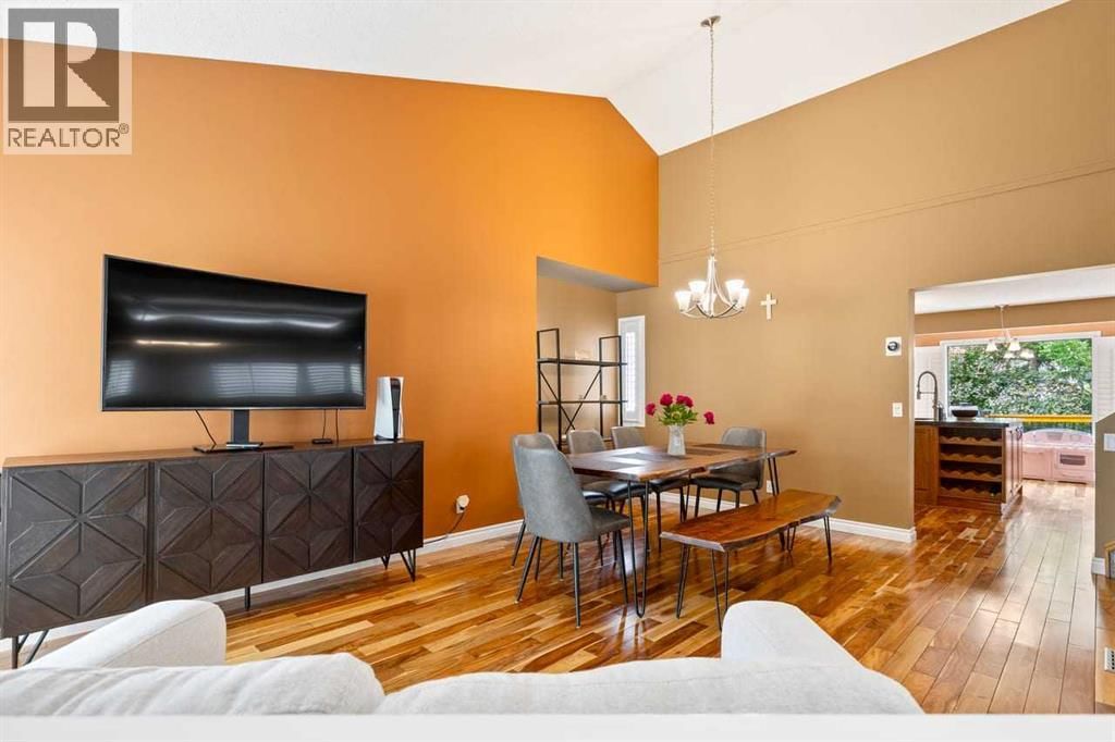 152 Douglas Glen Mews property photo