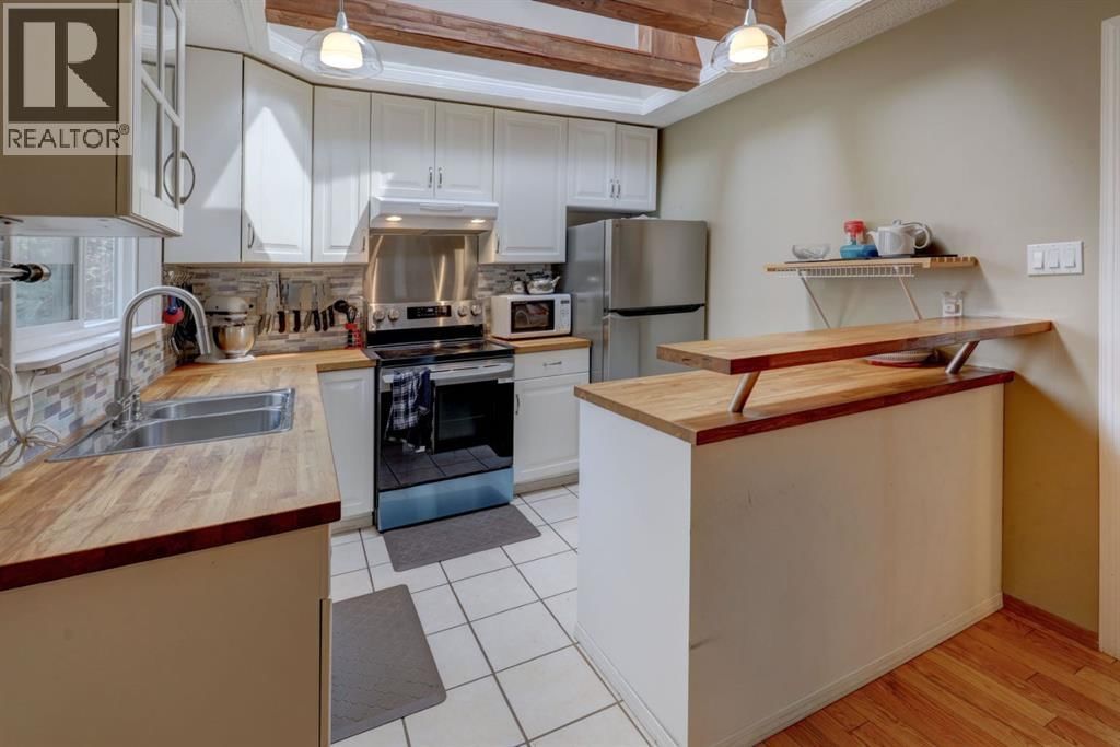 128 Pineland Place property photo