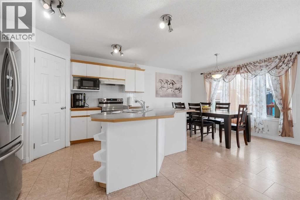 269 Tarington Close property photo