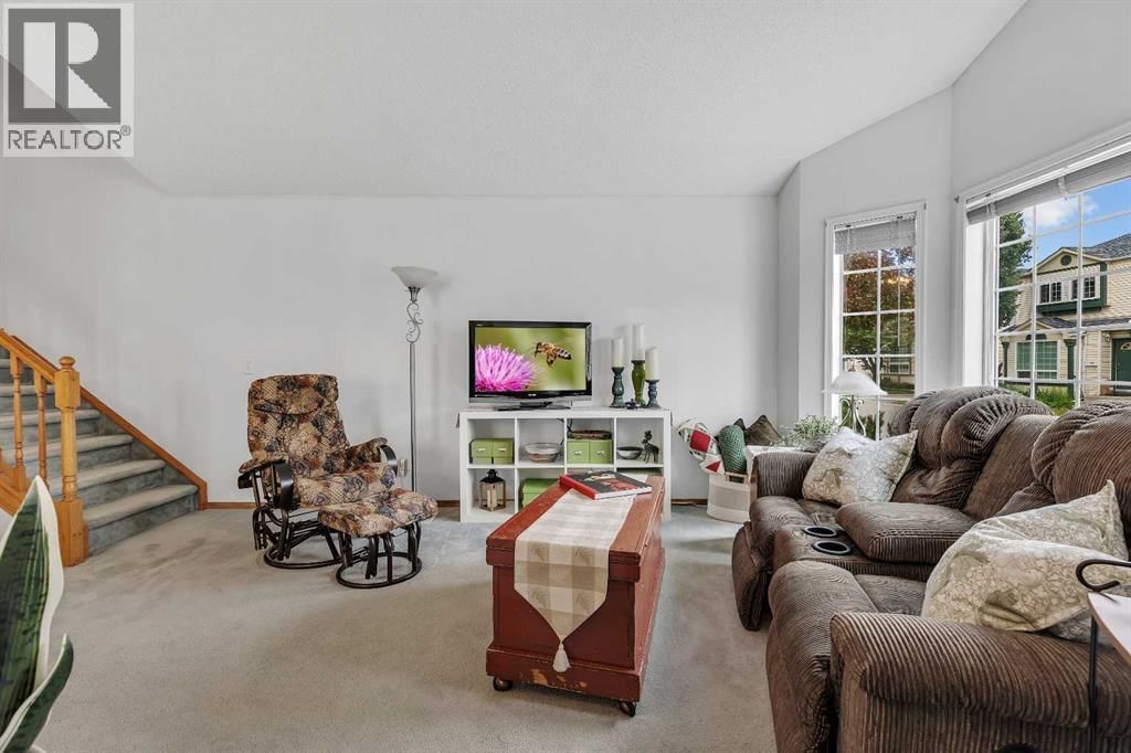 86 Coventry Lane property photo