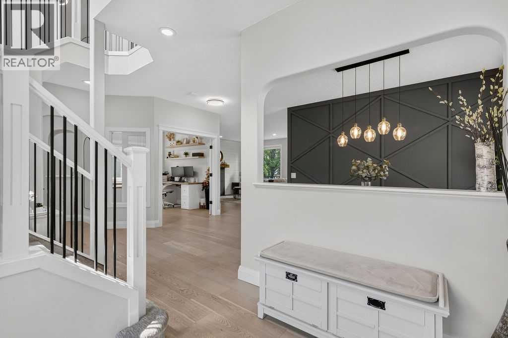 214 Cranleigh View property photo