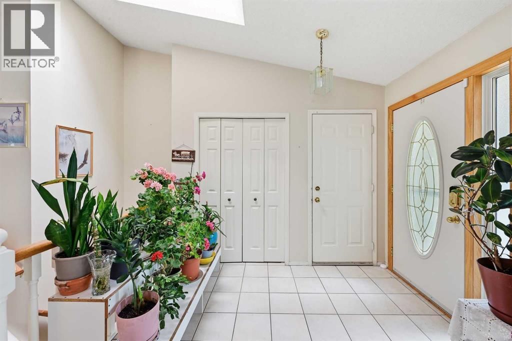 75 Arbour Ridge Way property photo