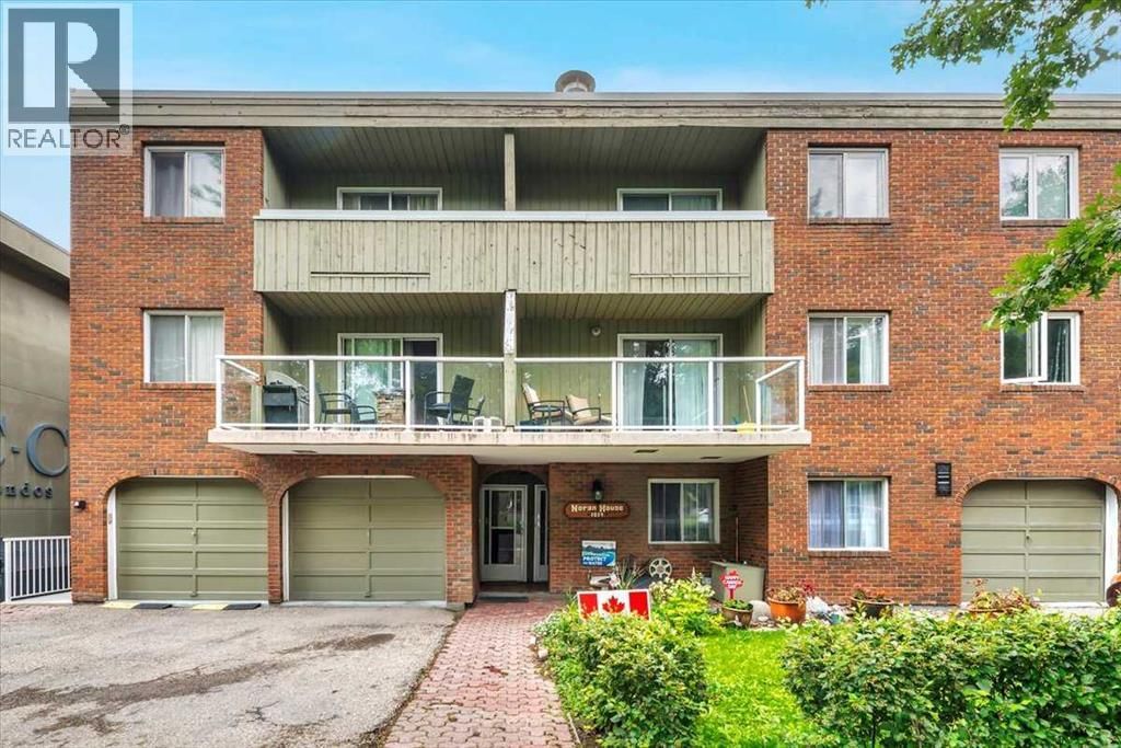 1814 18 Street property photo