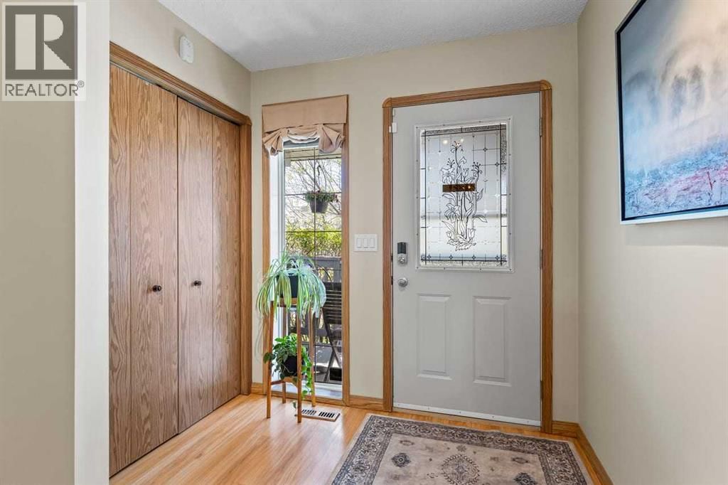 158 Saratoga Close property photo