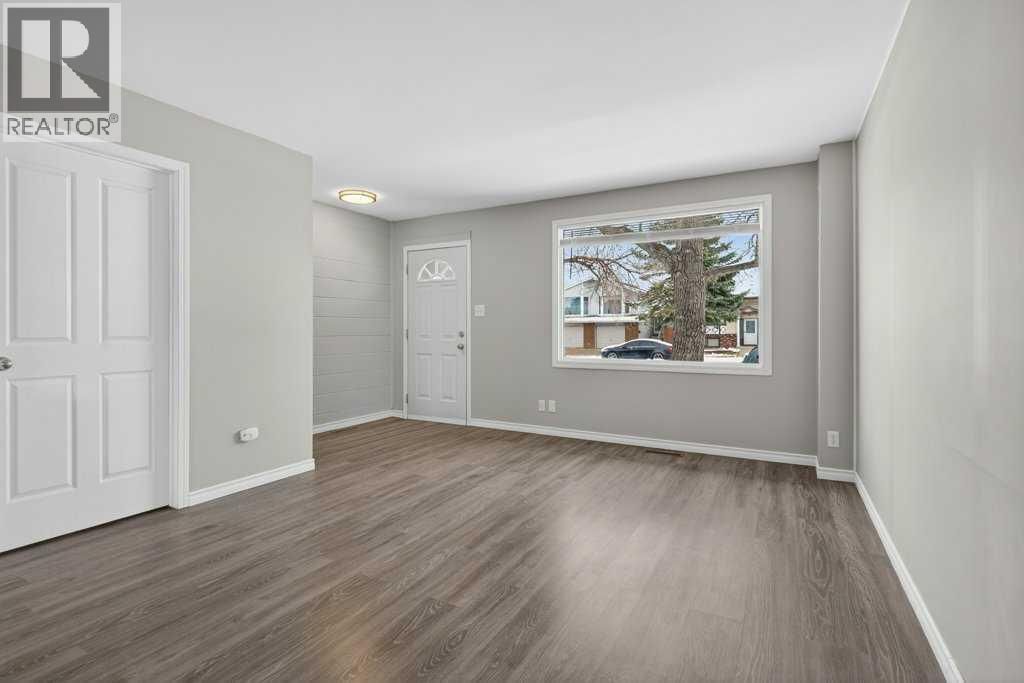 2211 19 Street property photo