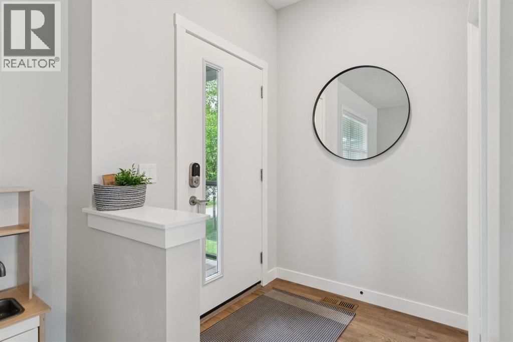 124 Wolf Willow Boulevard property photo
