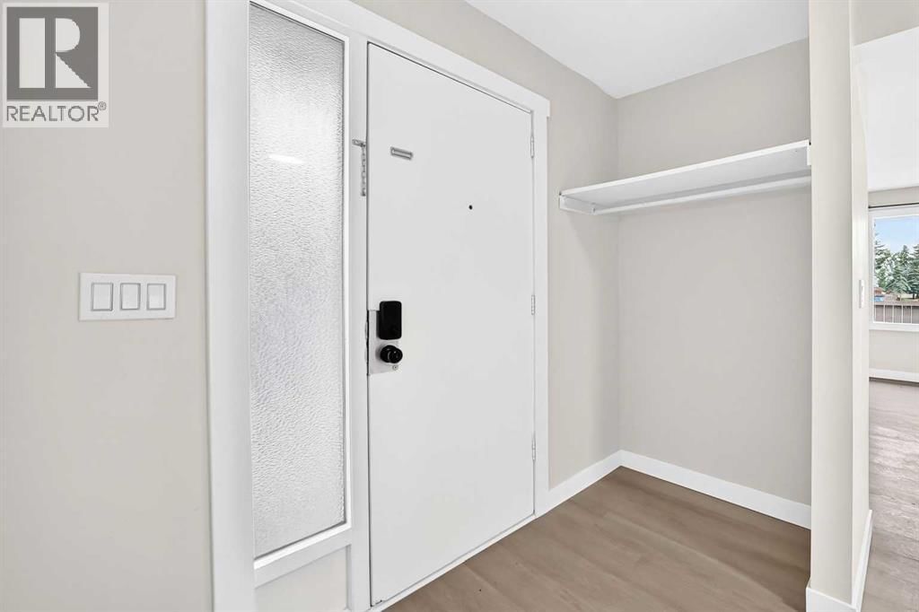 6408 4 Street property photo