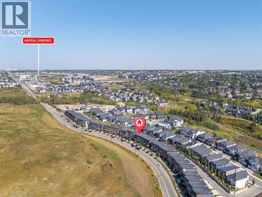 3044 85 Street property photo