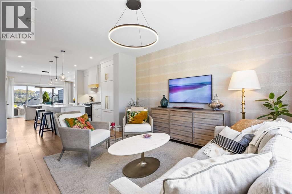 3044 85 Street property photo