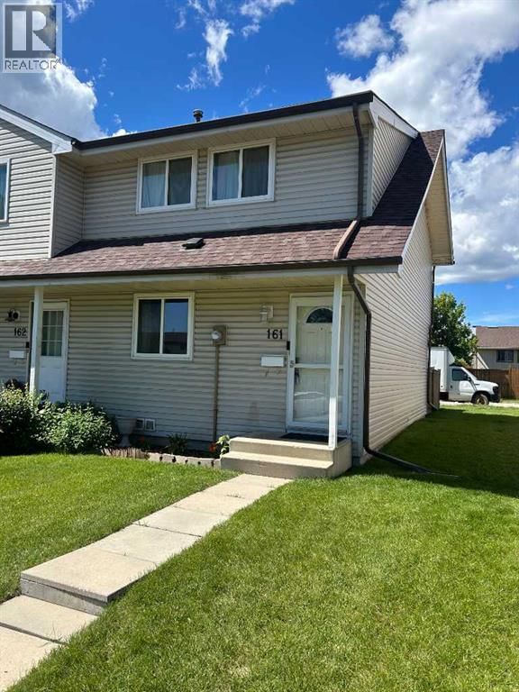 20 Falbury Crescent property photo