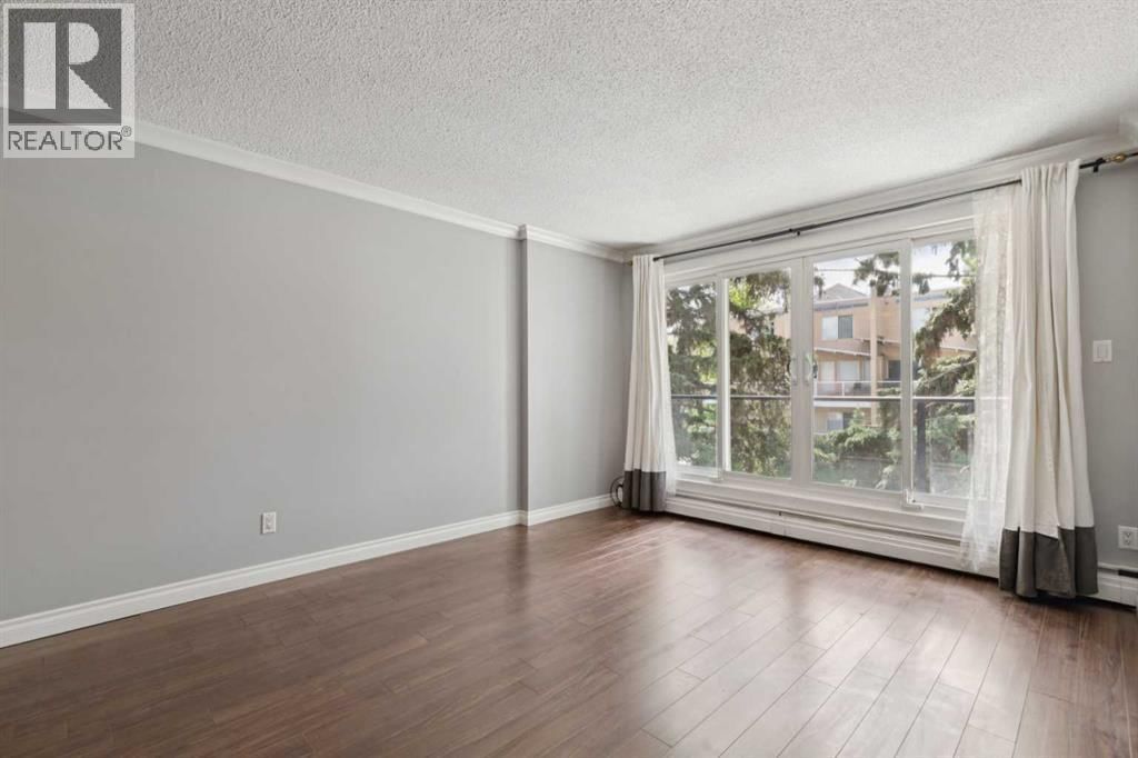 110 24 Avenue property photo